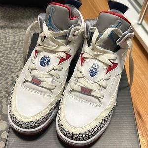 Jordan’s Son of Mars white/blue